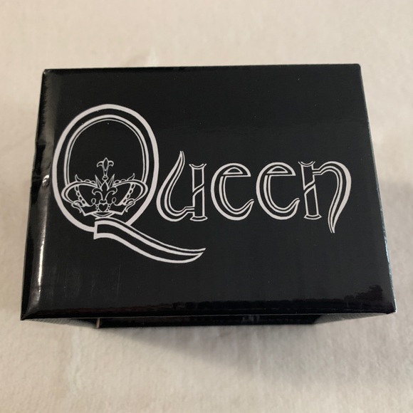 🇨🇦 Queen - Band Logo Mug - Picture 5 of 5